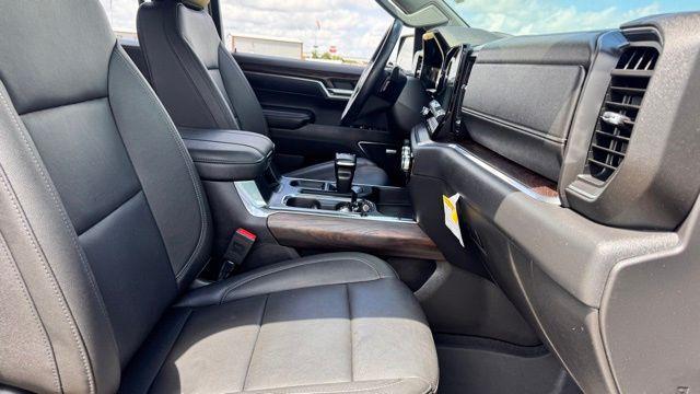 used 2024 GMC Sierra 1500 car, priced at $45,687