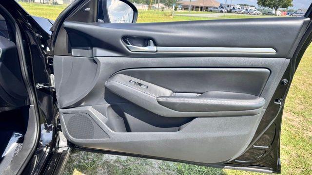 used 2022 Nissan Altima car, priced at $19,998