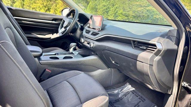 used 2022 Nissan Altima car, priced at $19,998