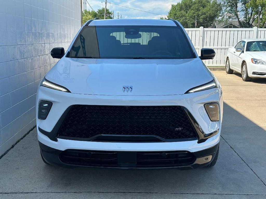 new 2025 Buick Enclave car