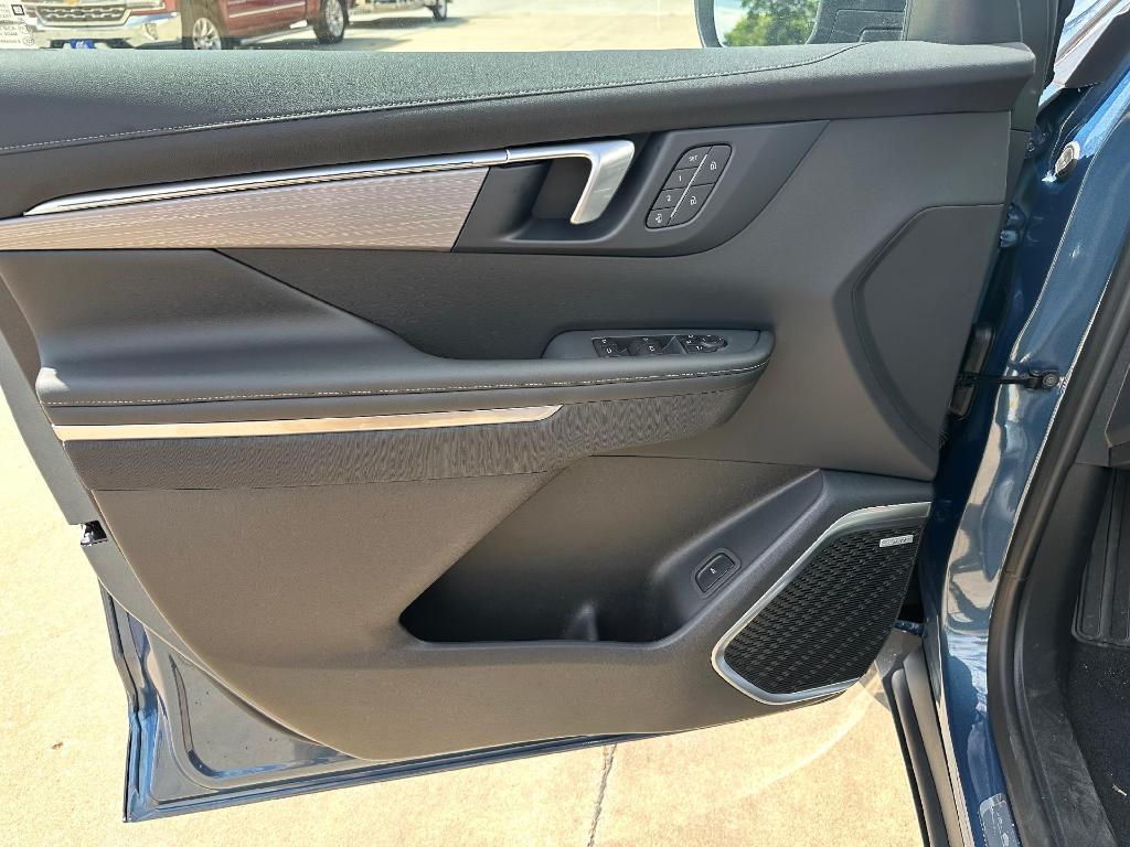 new 2025 Buick Enclave car, priced at $49,830