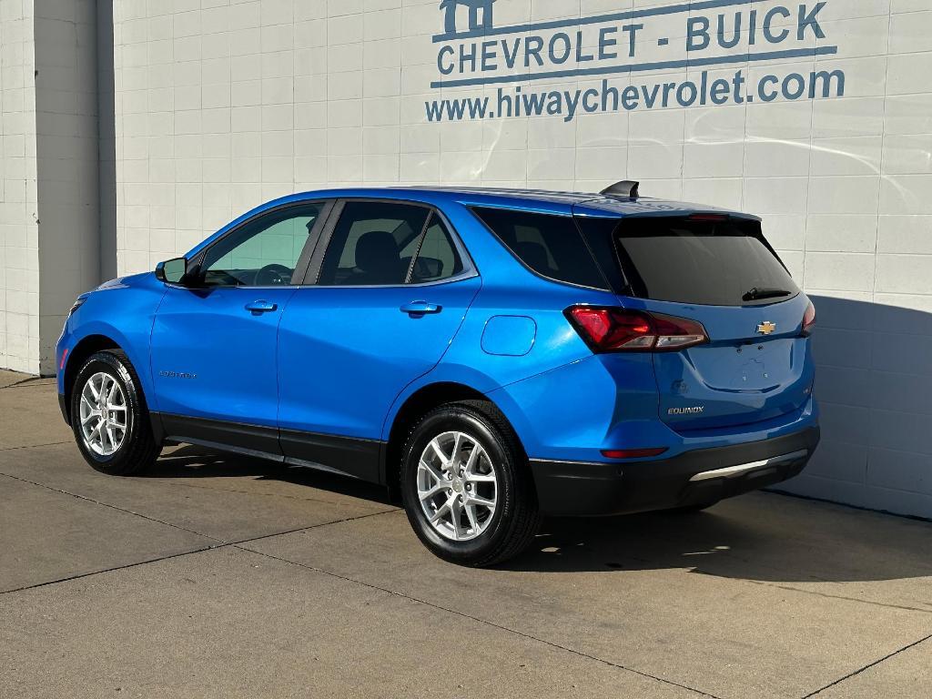 used 2024 Chevrolet Equinox car, priced at $26,900