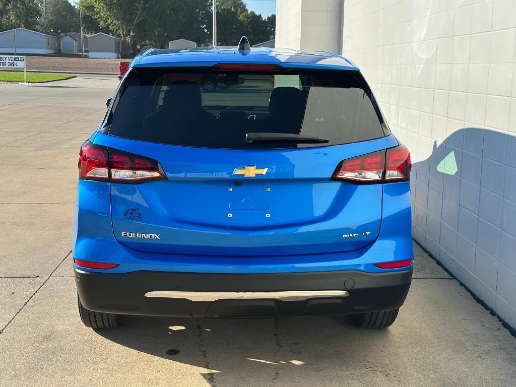 used 2024 Chevrolet Equinox car, priced at $26,900