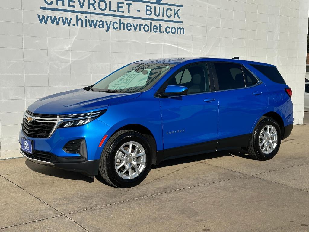 used 2024 Chevrolet Equinox car, priced at $26,900