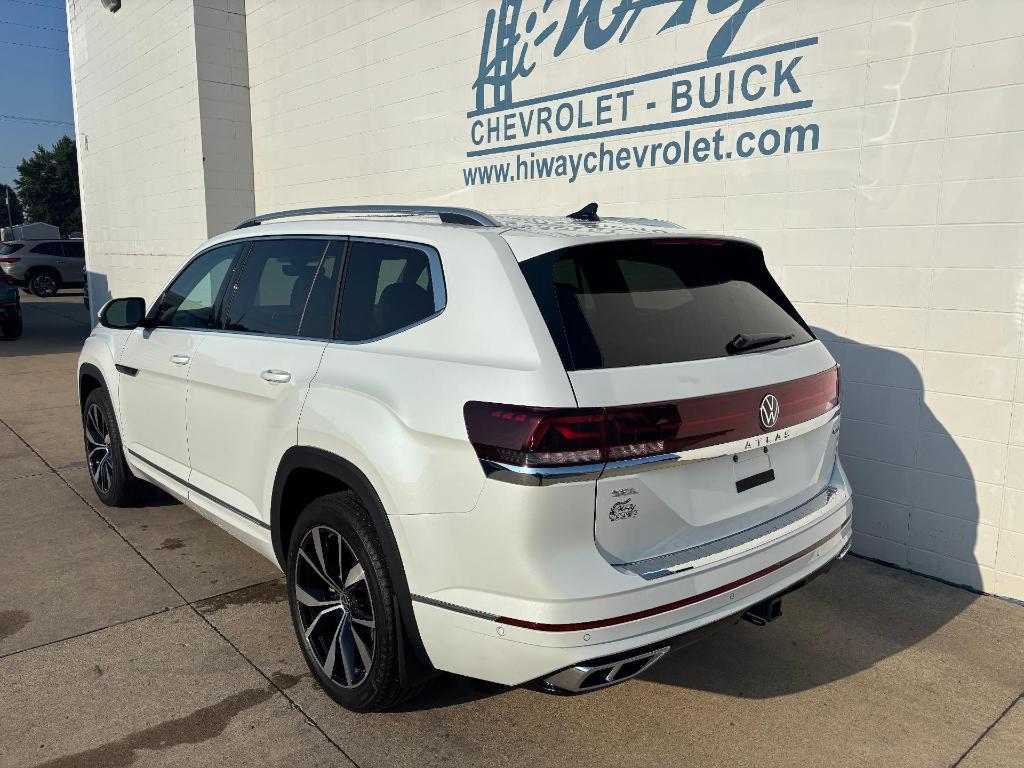 used 2024 Volkswagen Atlas car, priced at $45,900