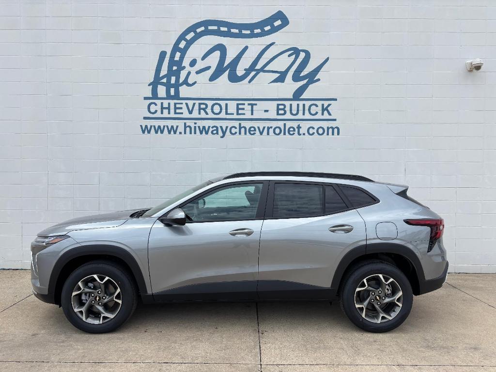 new 2025 Chevrolet Trax car, priced at $25,485