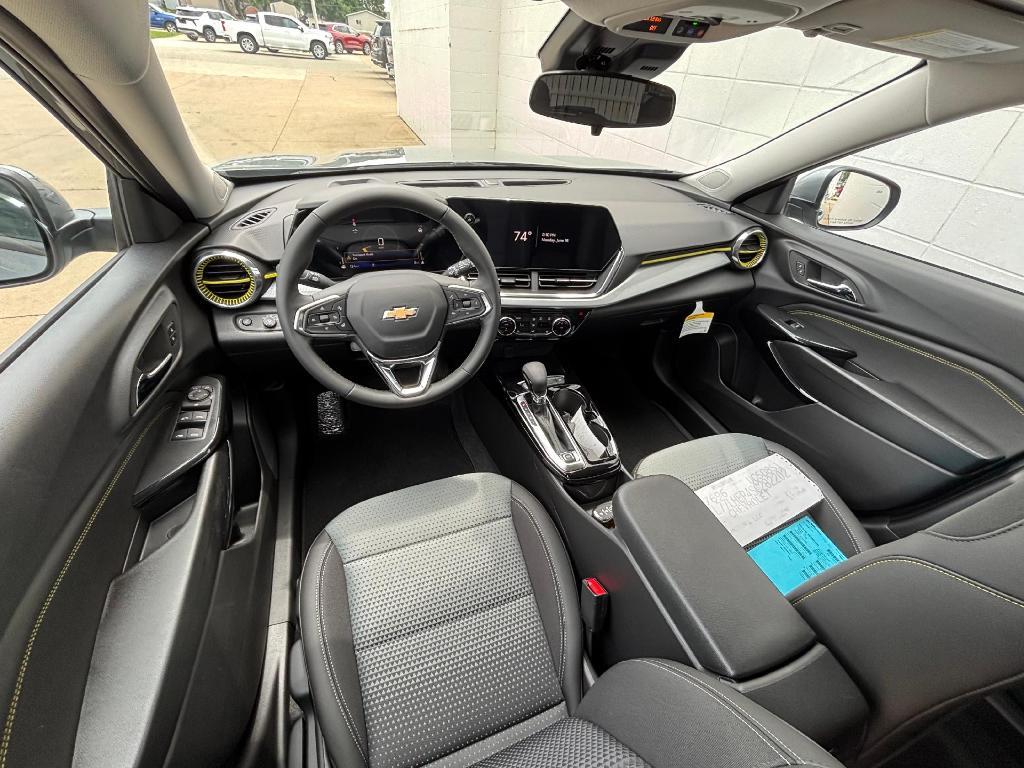 new 2025 Chevrolet Trax car, priced at $25,485