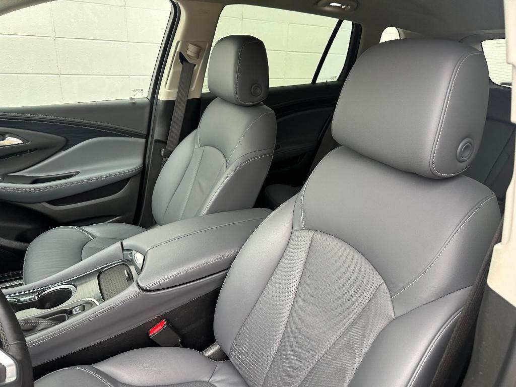 used 2020 Buick Envision car, priced at $21,900