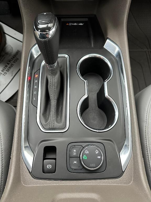 used 2020 Chevrolet Traverse car, priced at $25,900
