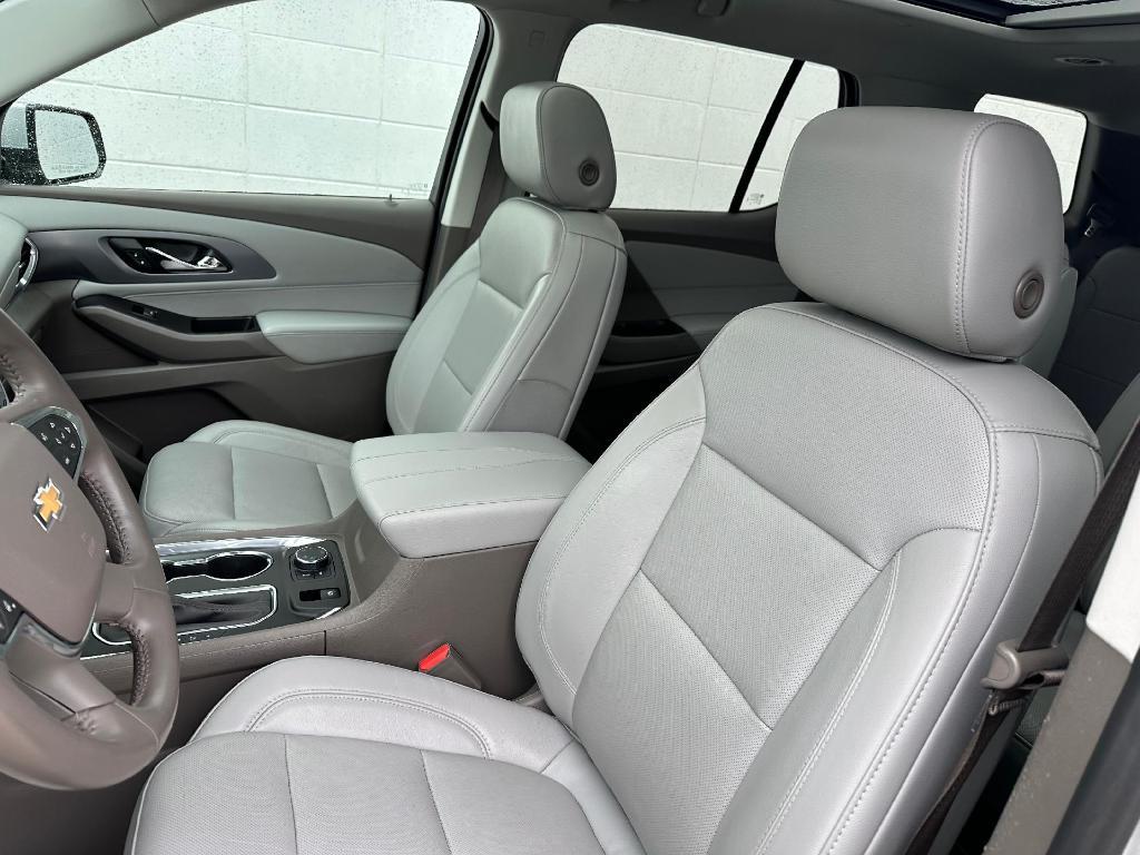 used 2020 Chevrolet Traverse car, priced at $25,900