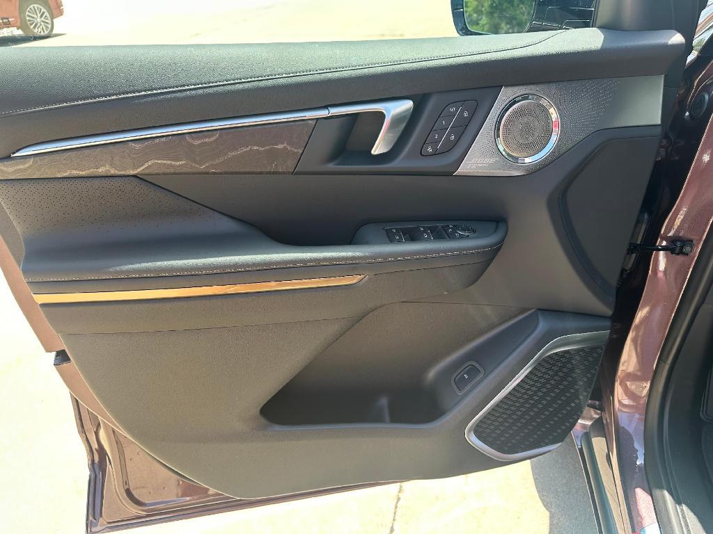 new 2025 Buick Enclave car, priced at $60,695