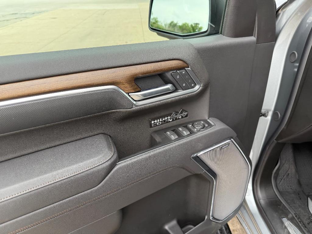 new 2025 Chevrolet Silverado 1500 car, priced at $76,745