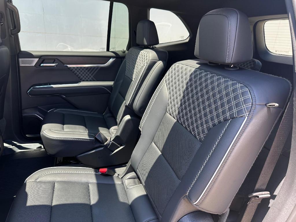 used 2024 GMC Acadia car, priced at $58,900
