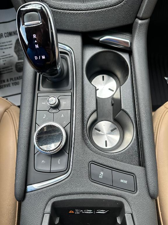 used 2022 Cadillac XT6 car, priced at $34,900