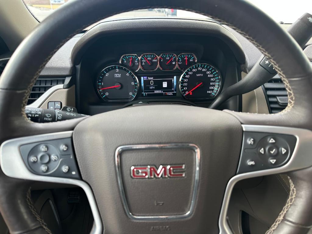 used 2017 GMC Yukon car, priced at $26,900