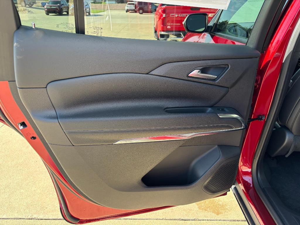 new 2026 Chevrolet Traverse car, priced at $47,415