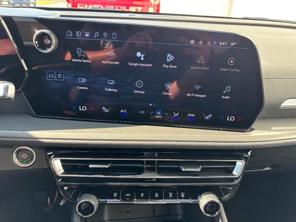 new 2026 Chevrolet Traverse car, priced at $47,415