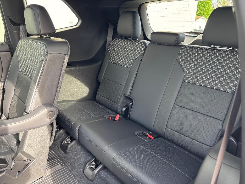 used 2024 GMC Acadia car, priced at $58,900