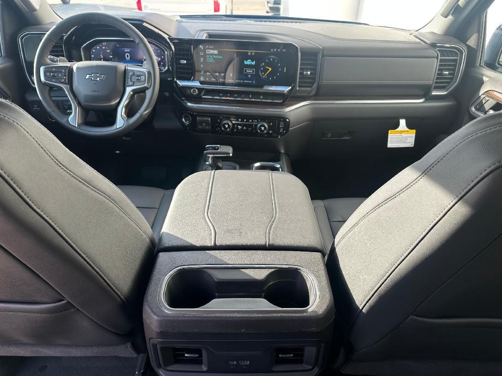 new 2025 Chevrolet Silverado 1500 car, priced at $62,015