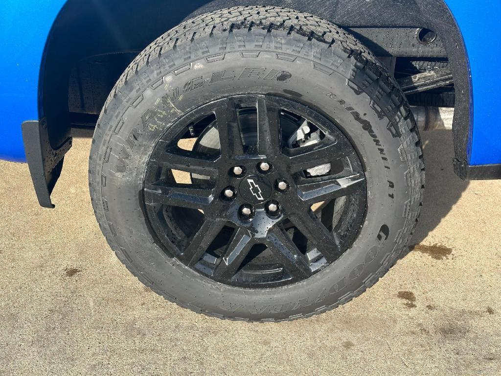 new 2025 Chevrolet Silverado 1500 car, priced at $62,015