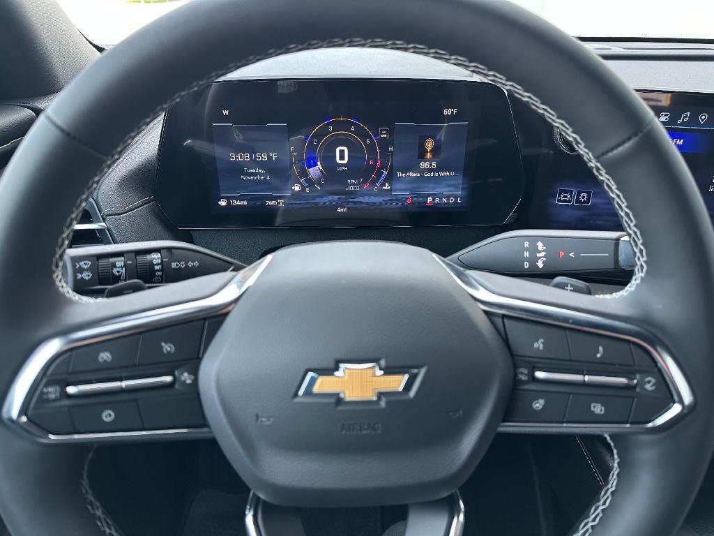 new 2026 Chevrolet Traverse car, priced at $46,920