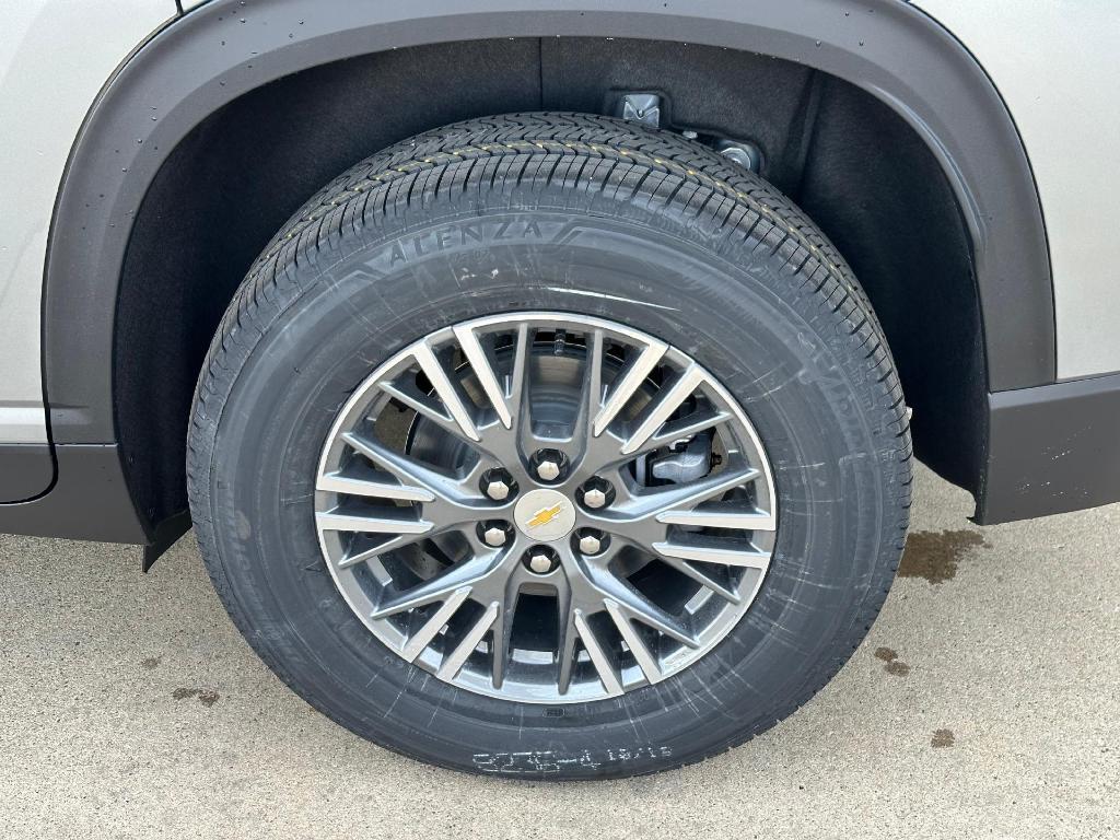 new 2026 Chevrolet Traverse car, priced at $46,920