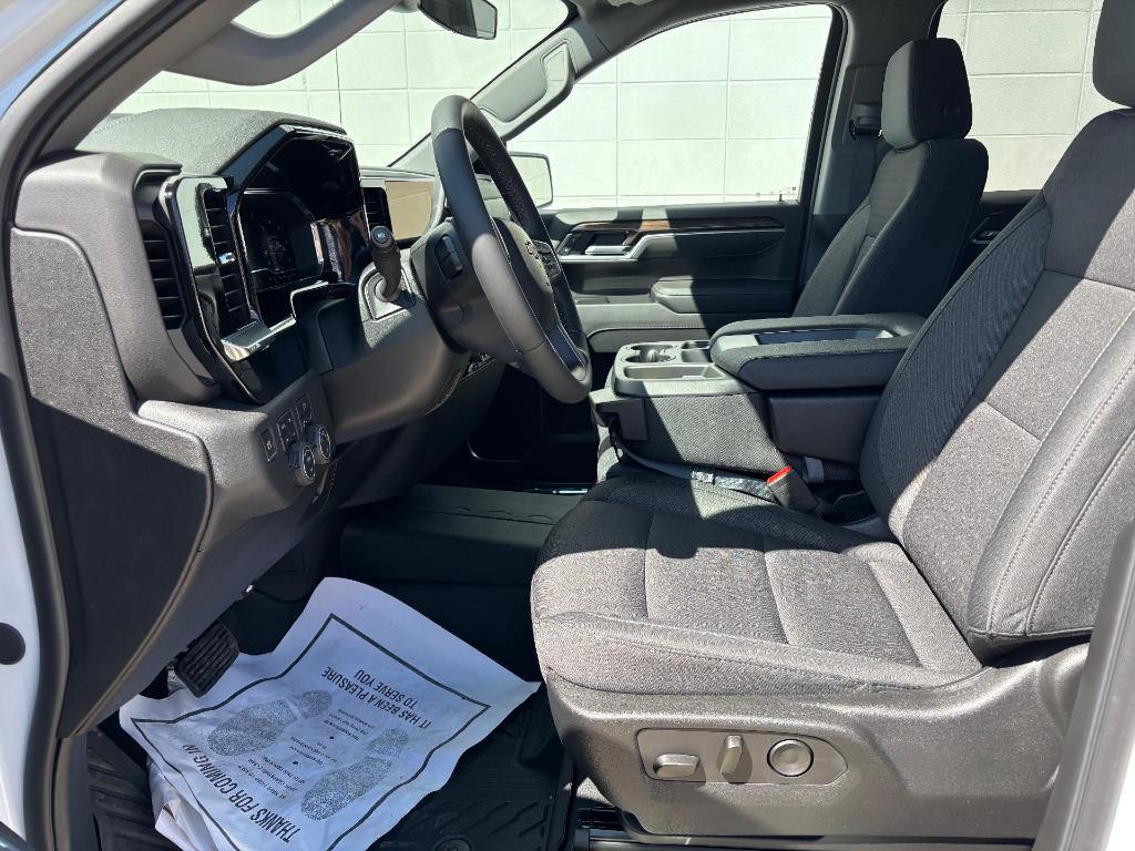 new 2025 Chevrolet Silverado 1500 car, priced at $56,185