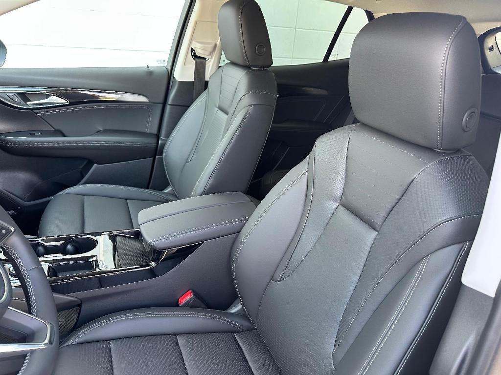 new 2025 Buick Envision car, priced at $39,740