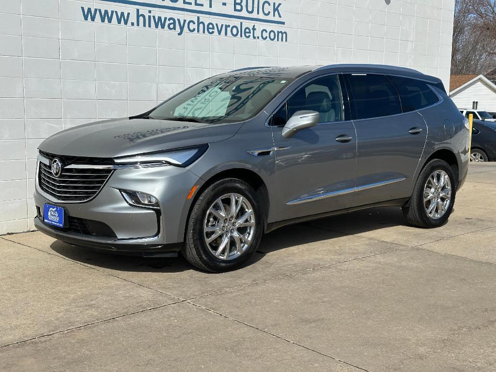 used 2023 Buick Enclave car, priced at $38,900