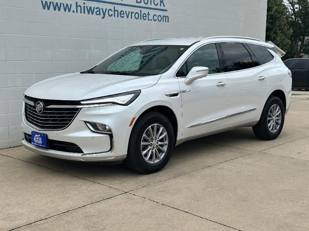 used 2024 Buick Enclave car, priced at $41,900