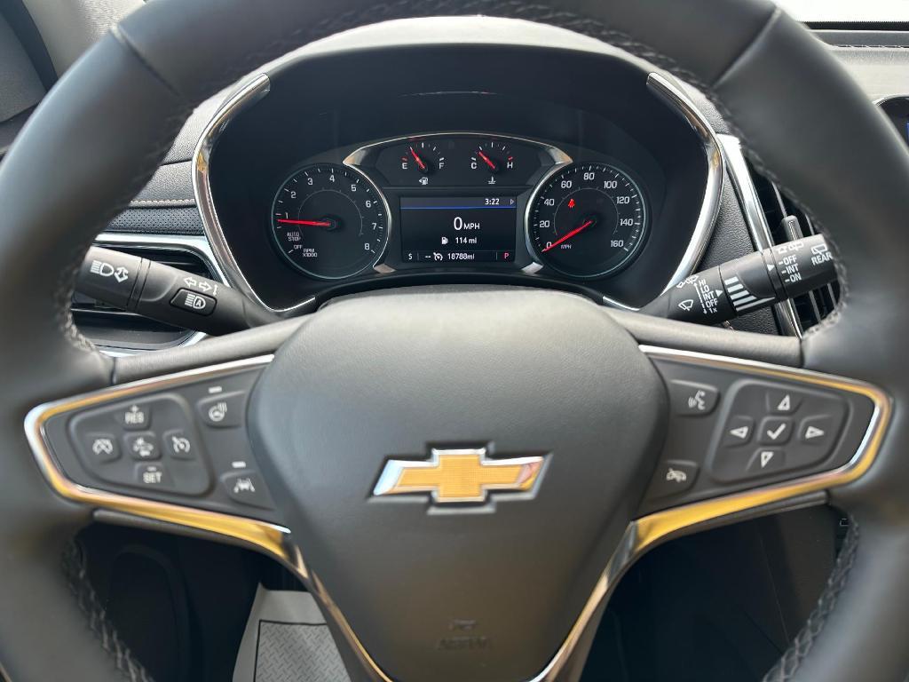 used 2024 Chevrolet Equinox car, priced at $31,900