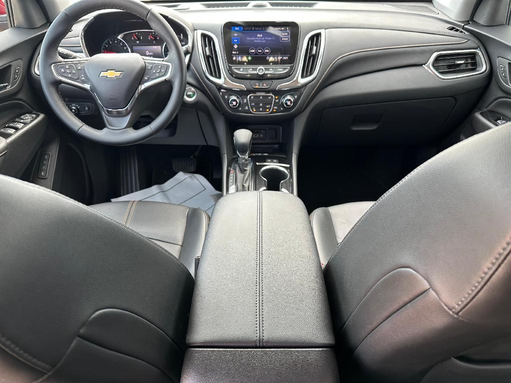 used 2024 Chevrolet Equinox car, priced at $31,900