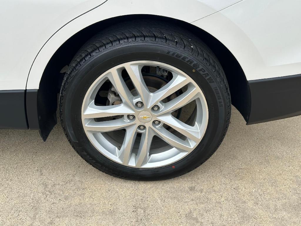used 2019 Chevrolet Equinox car, priced at $21,900