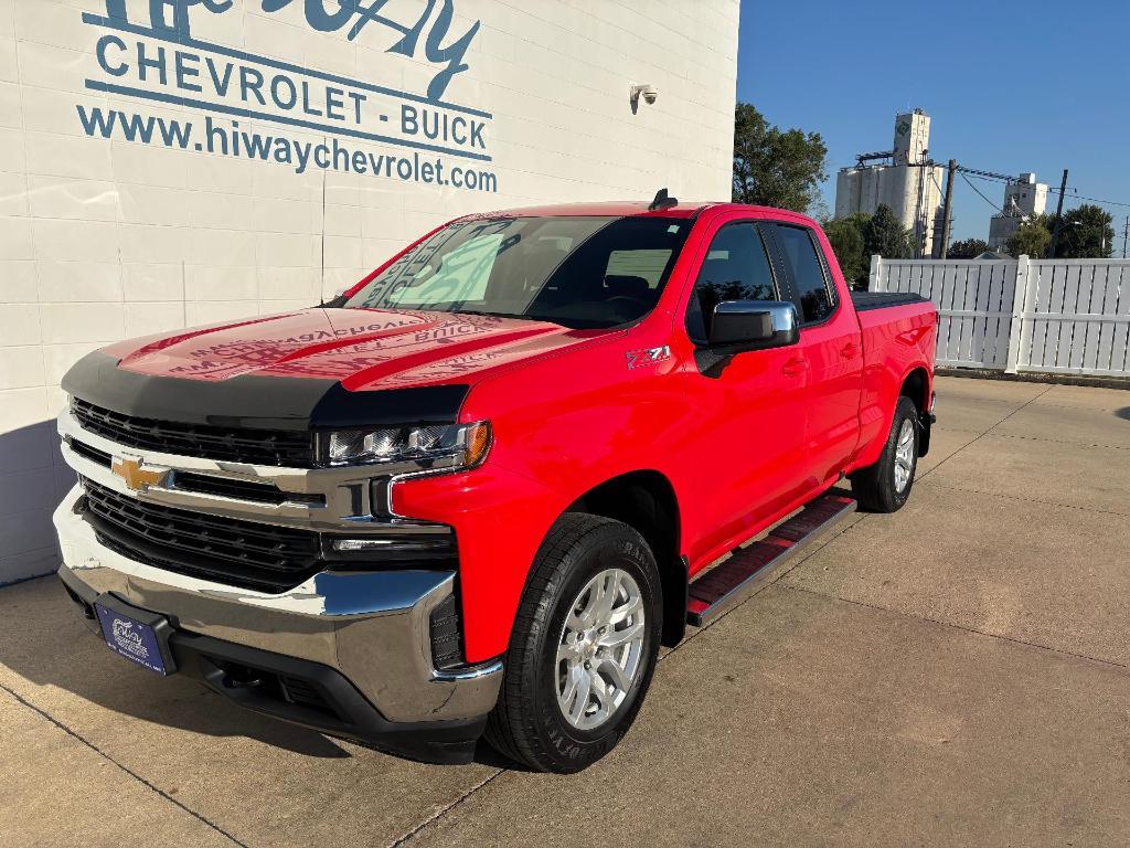 used 2022 Chevrolet Silverado 1500 Limited car, priced at $33,900