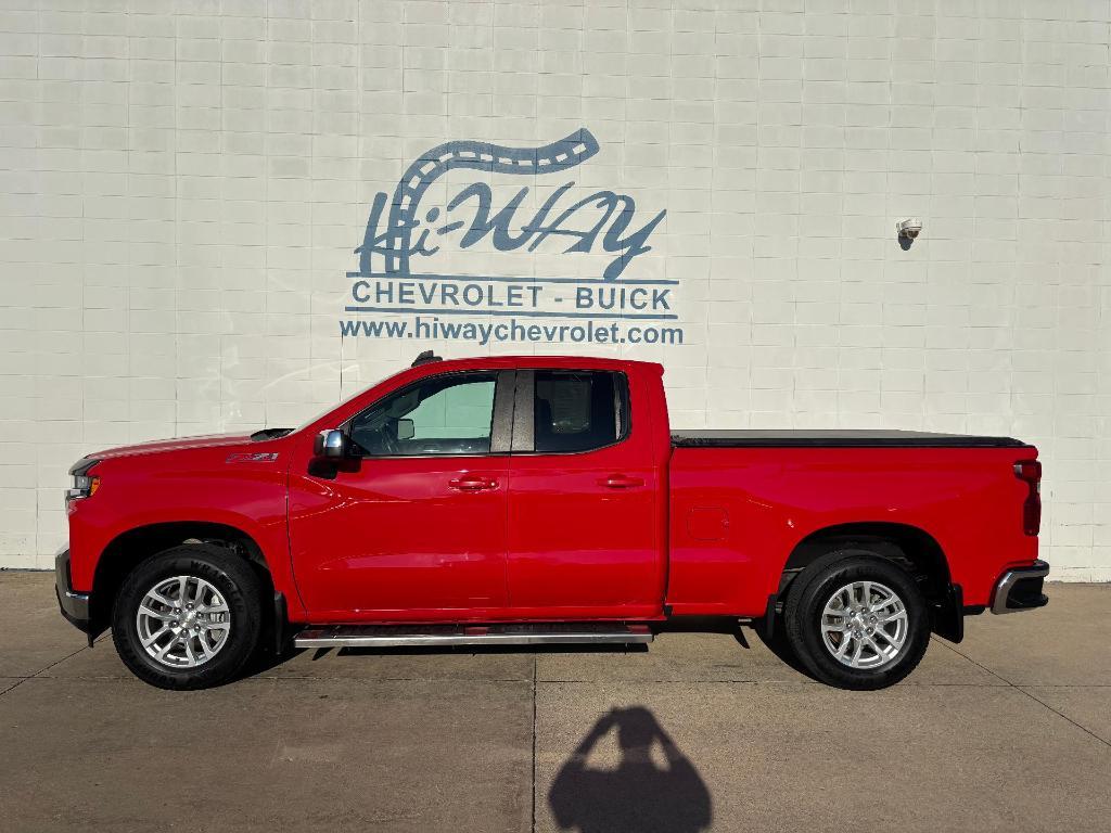 used 2022 Chevrolet Silverado 1500 Limited car, priced at $33,900
