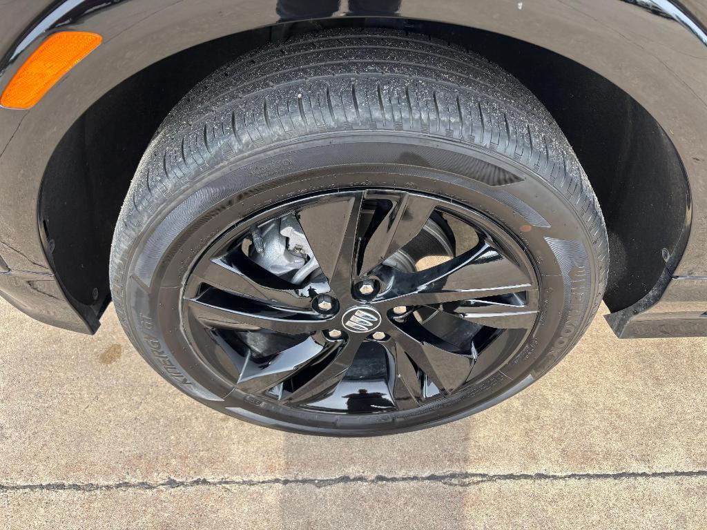 used 2024 Buick Encore GX car, priced at $24,900
