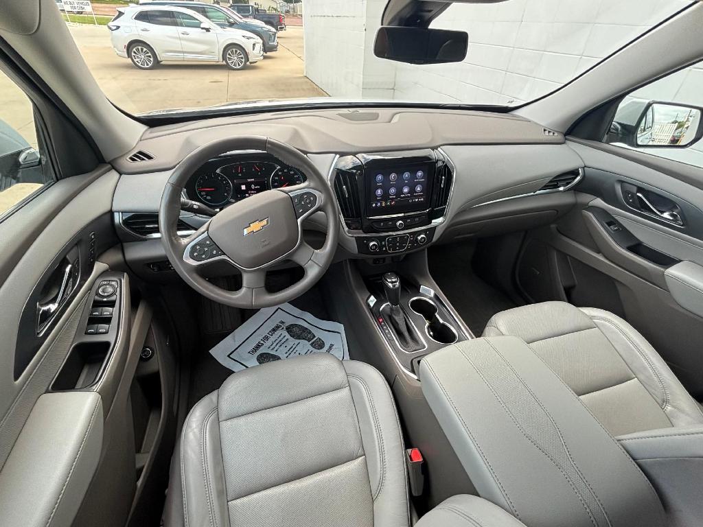 used 2020 Chevrolet Traverse car, priced at $27,900