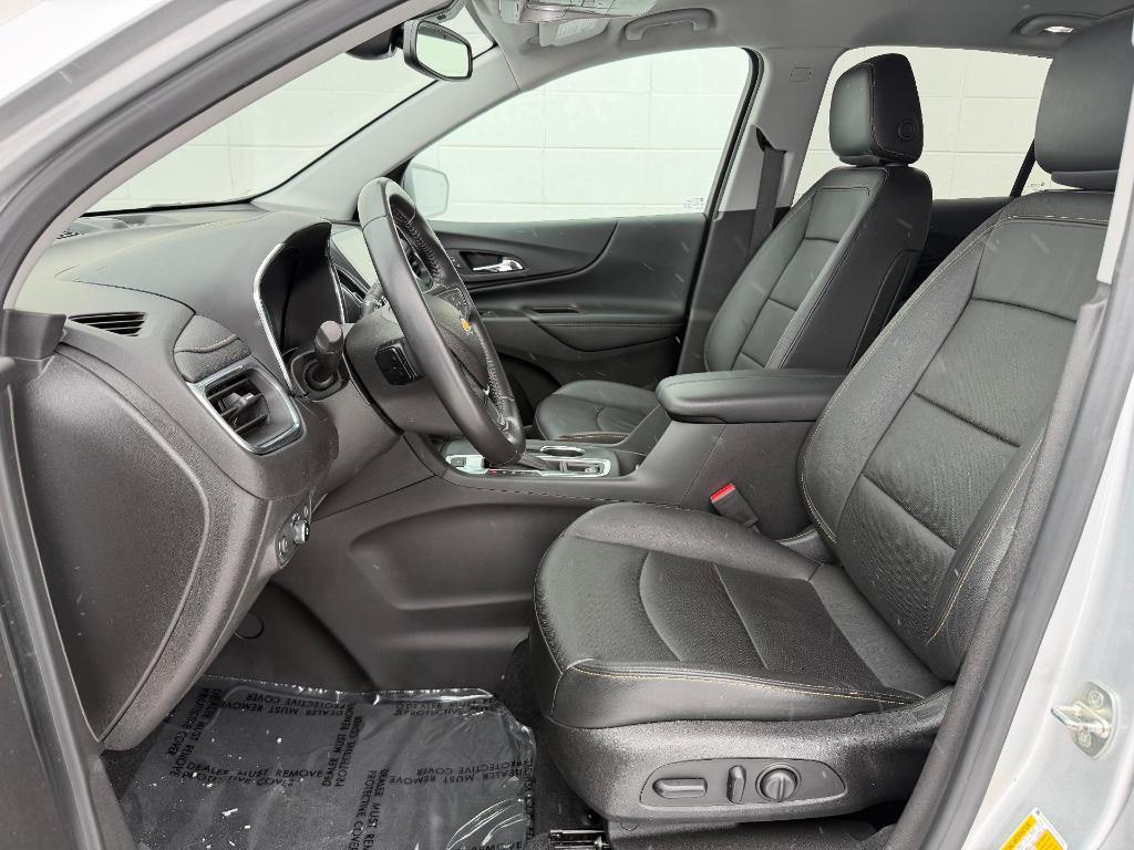 used 2020 Chevrolet Equinox car, priced at $20,900