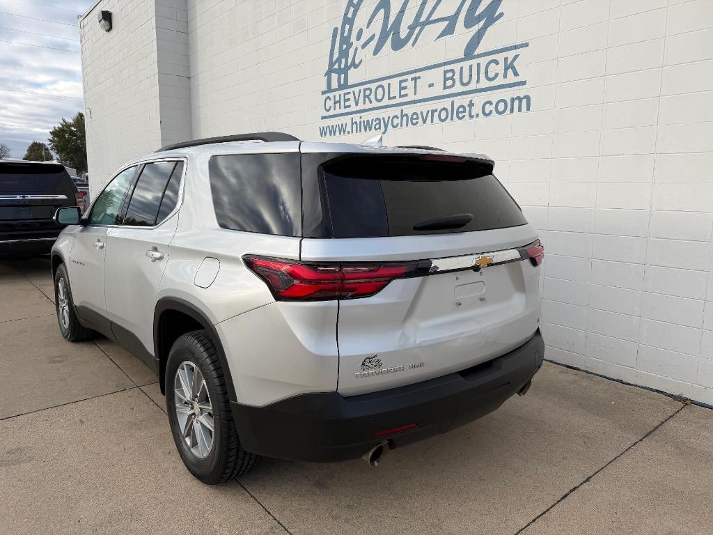 used 2022 Chevrolet Traverse car, priced at $28,900
