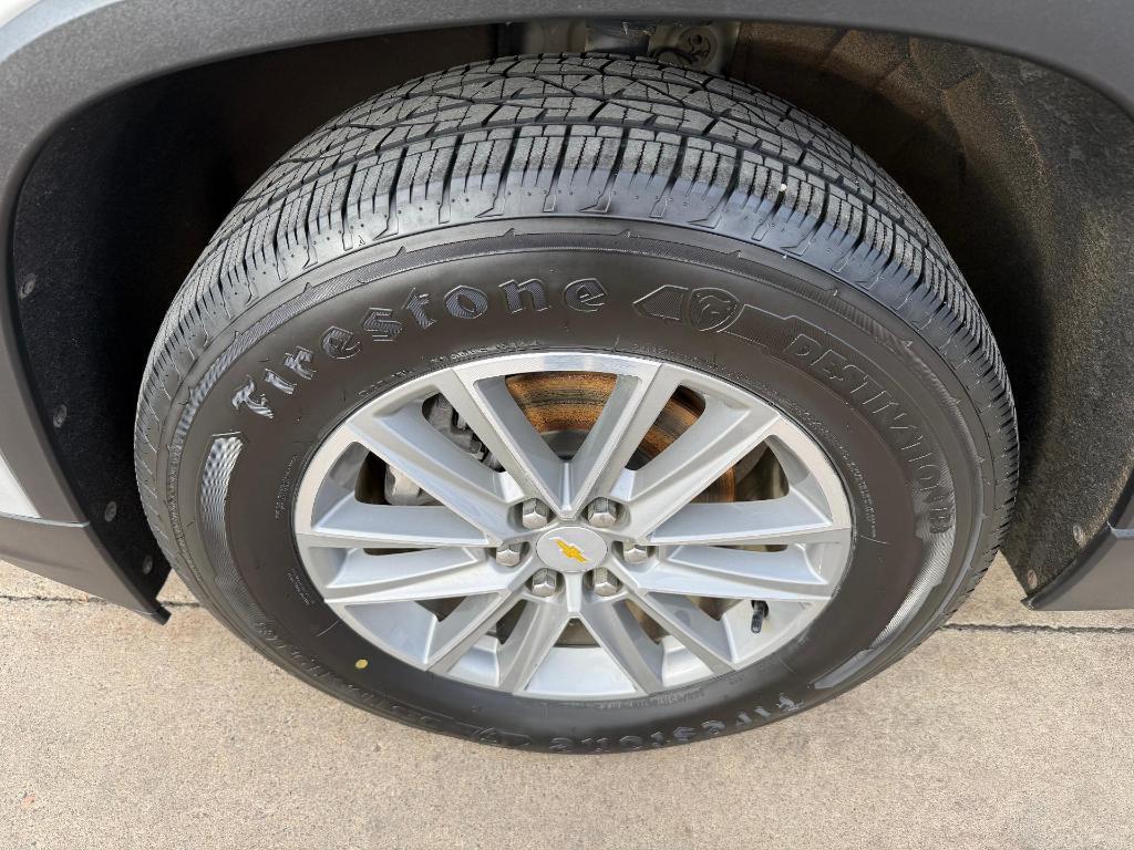 used 2022 Chevrolet Traverse car, priced at $28,900