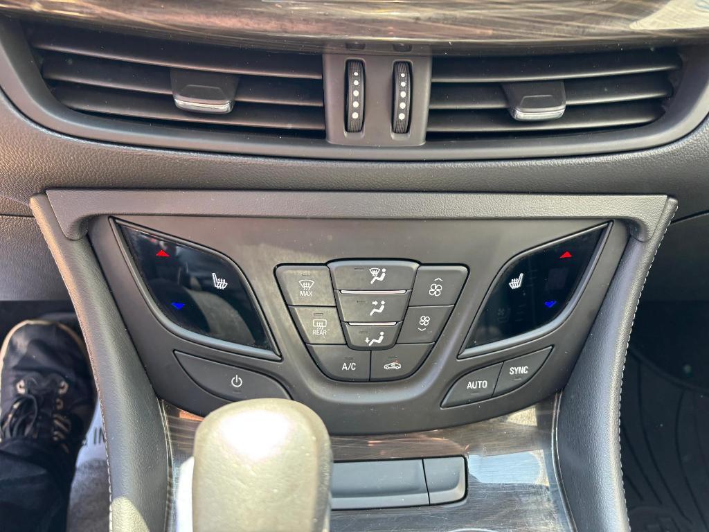 used 2019 Buick Envision car, priced at $17,900
