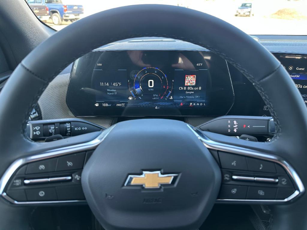 new 2025 Chevrolet Equinox car