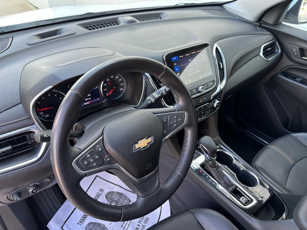 used 2022 Chevrolet Equinox car, priced at $27,900