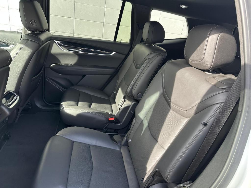 used 2020 Cadillac XT6 car, priced at $26,900