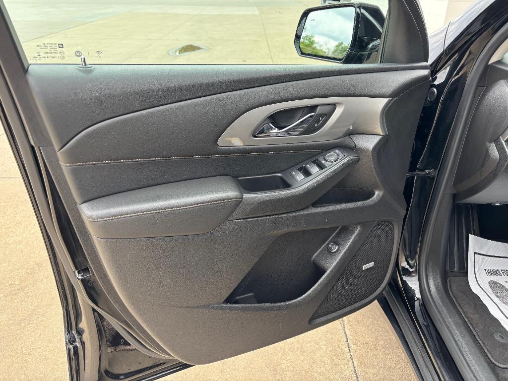 used 2019 Chevrolet Traverse car, priced at $19,900