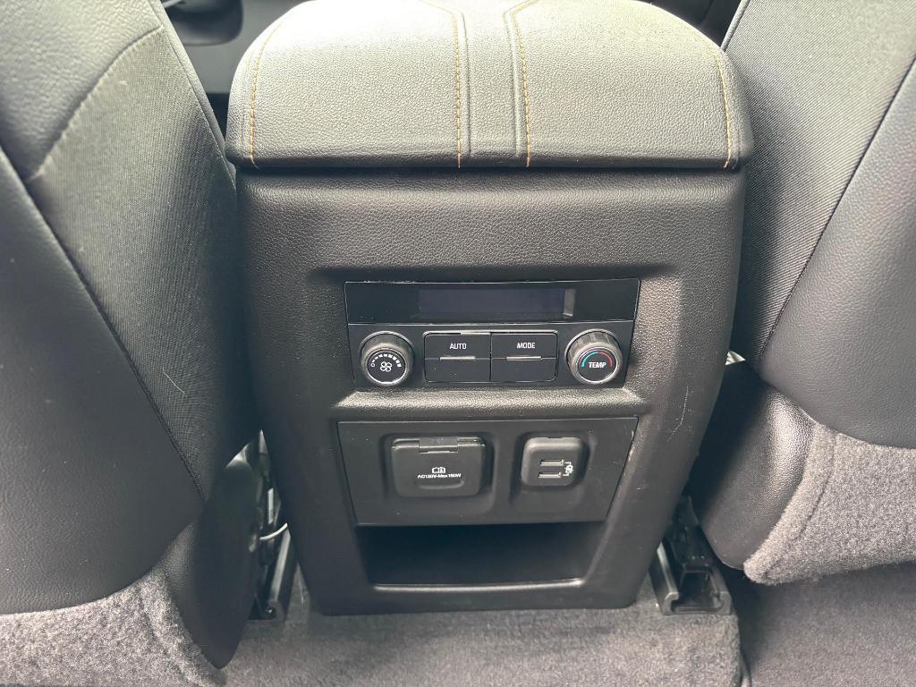 used 2019 Chevrolet Traverse car, priced at $19,900