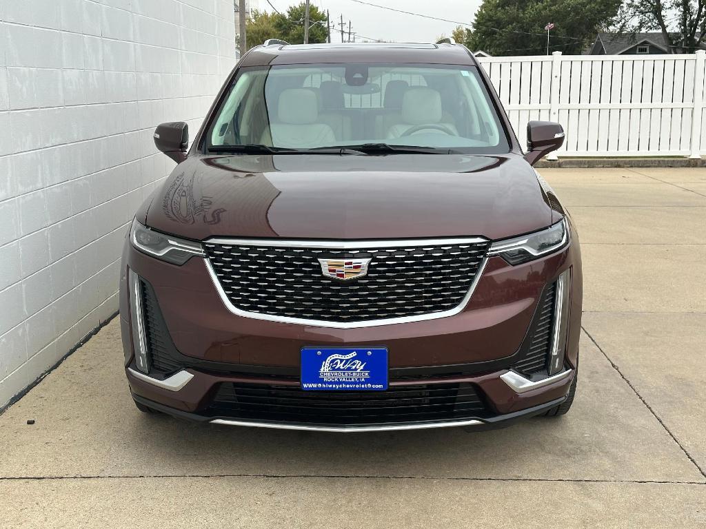 used 2022 Cadillac XT6 car, priced at $35,900