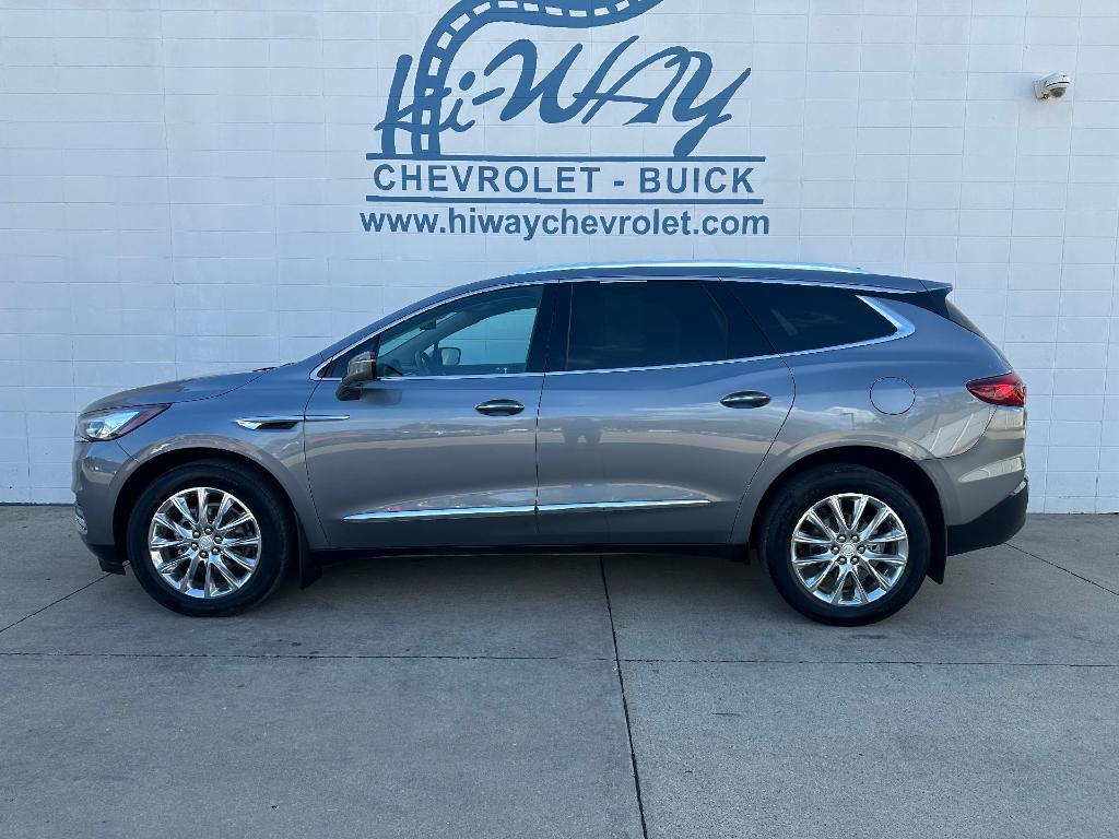 used 2021 Buick Enclave car, priced at $29,900