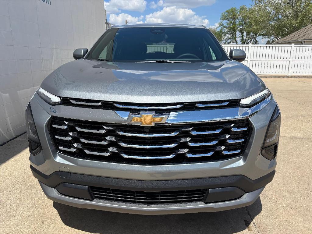 new 2026 Chevrolet Equinox car, priced at $34,045