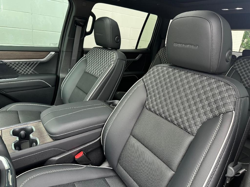 used 2024 GMC Acadia car, priced at $55,900